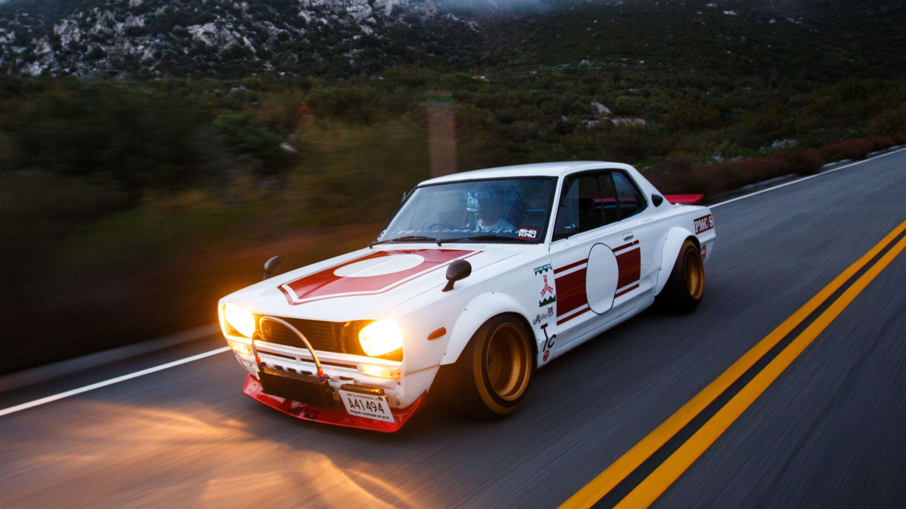 1972 Nissan Skyline Hakosuka: Larry Drives a JDM Legend