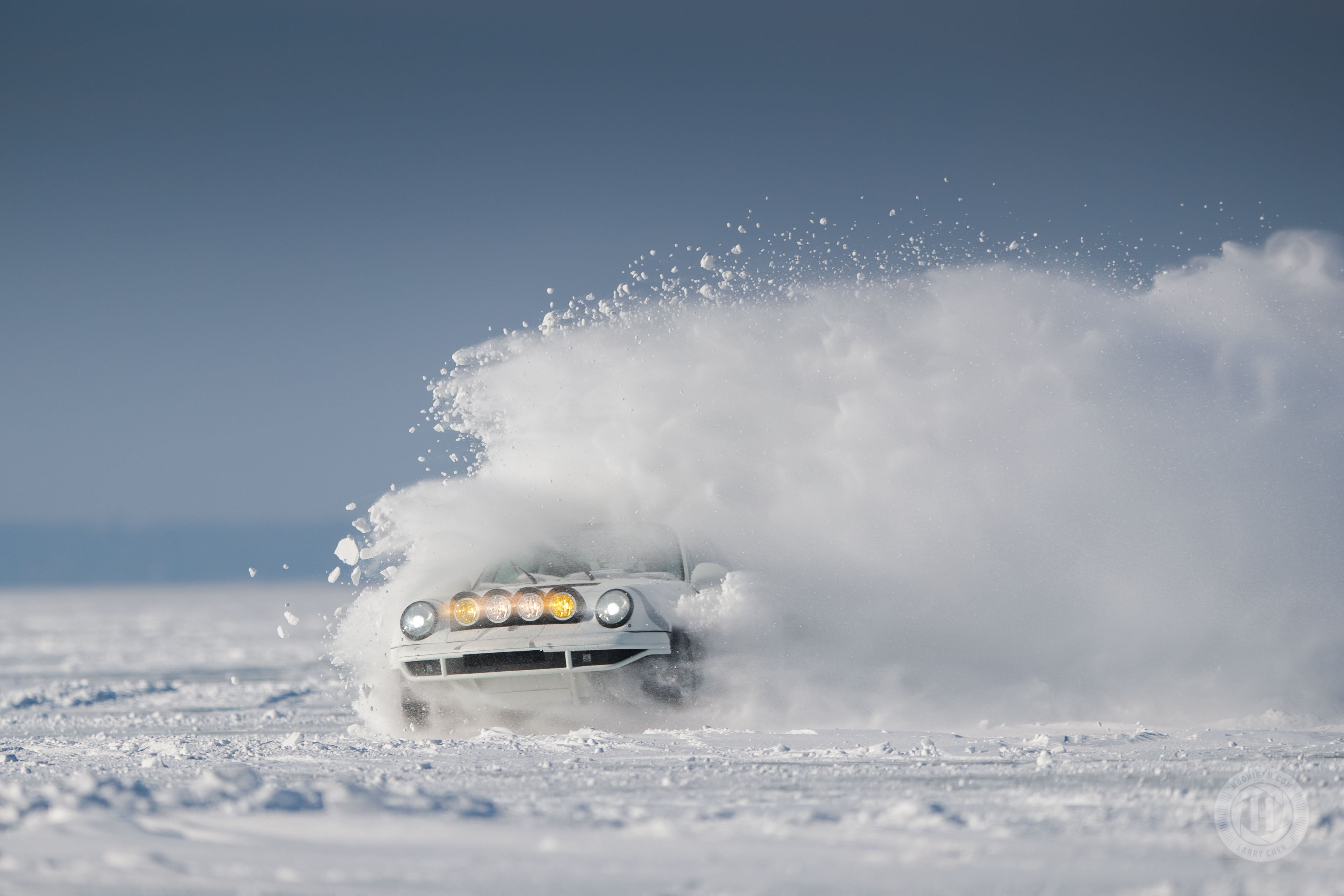 Snofari Trip – Driving the Kelly-Moss Porsche 911 VICCI Safari 964 on Snow