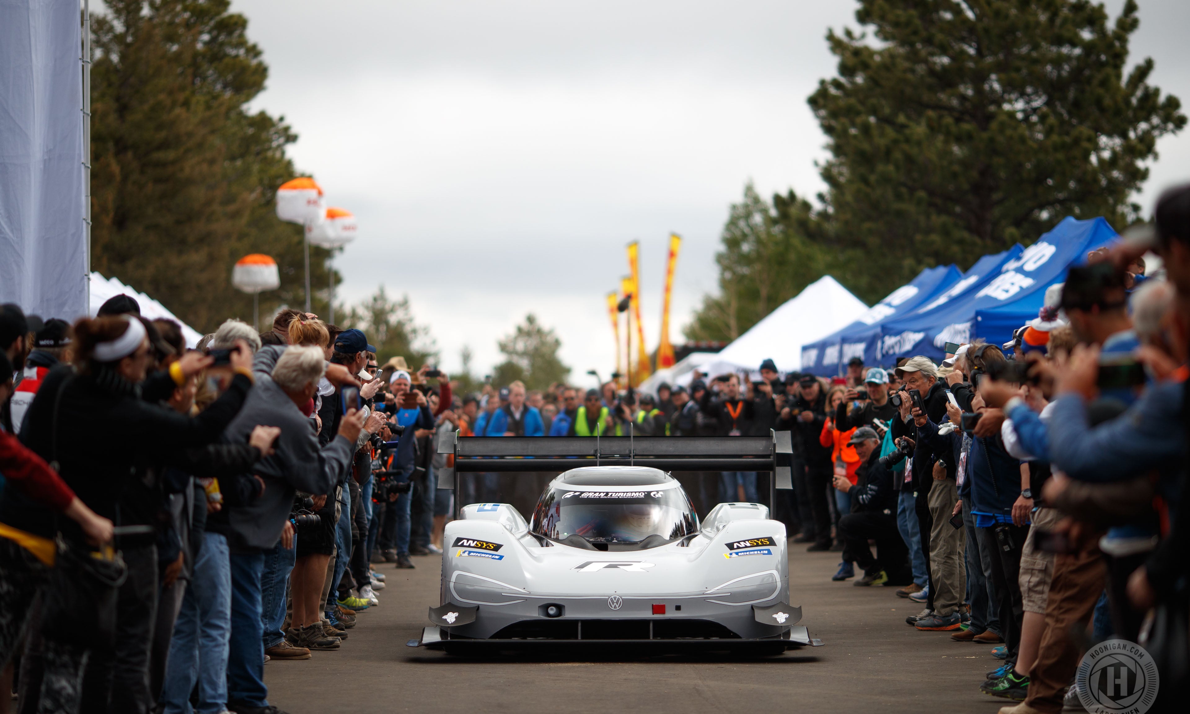 Unlimited – Why Volkswagen’s I.D. R Pikes Peak and Porsche’s 919 Hybrid Evo Matter