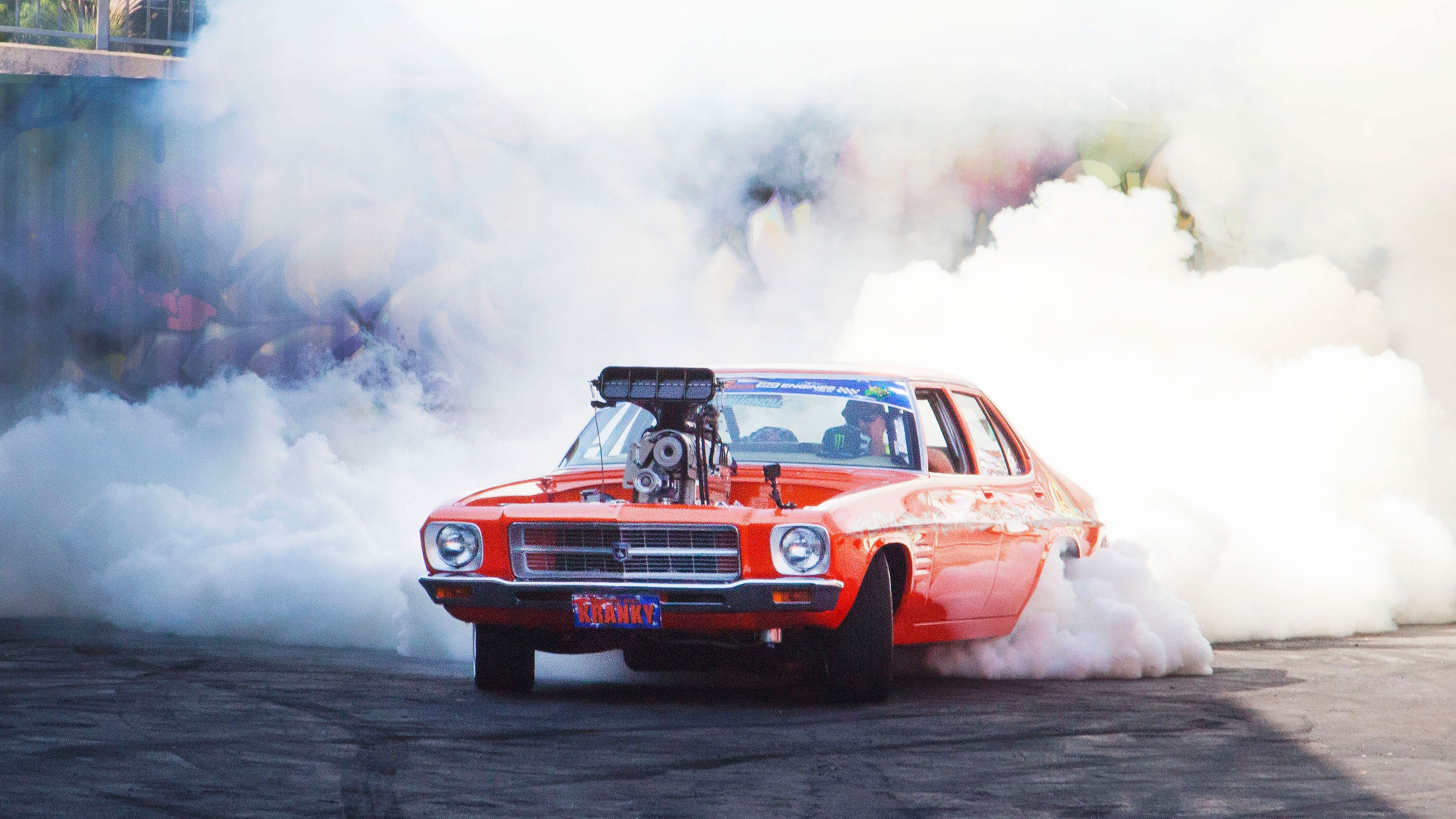 Kranky Invades the Yard! 1400hp WILD Aussie Burnout Machine smokes us out