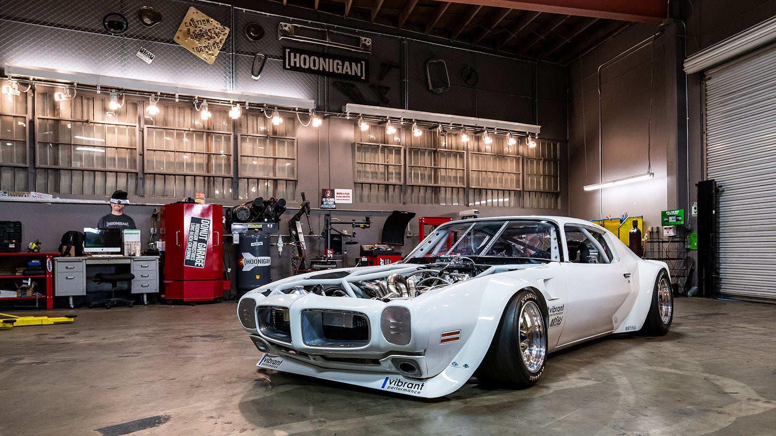 The Greatest Trans Am Ever Built? 7 foot wide, 700hp, 10,000rpm Track Ripper
