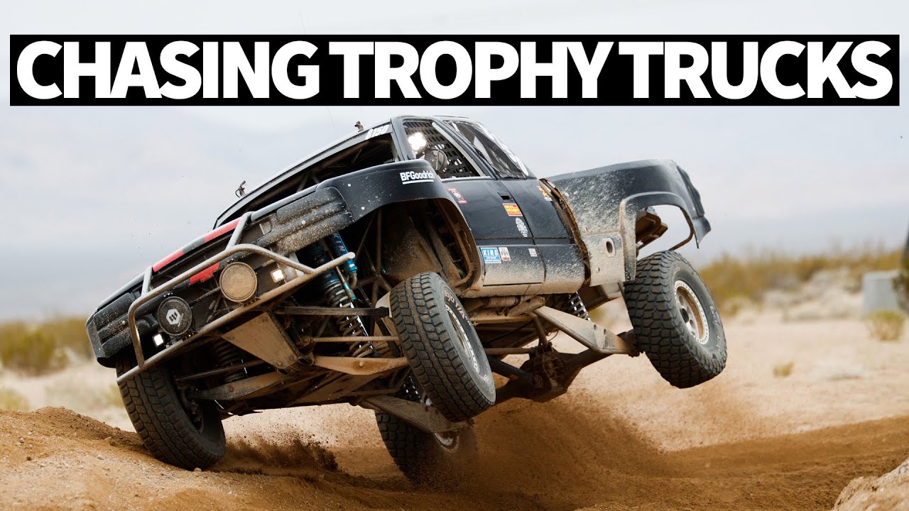 Getting Sketchy Close at the Mint 400!