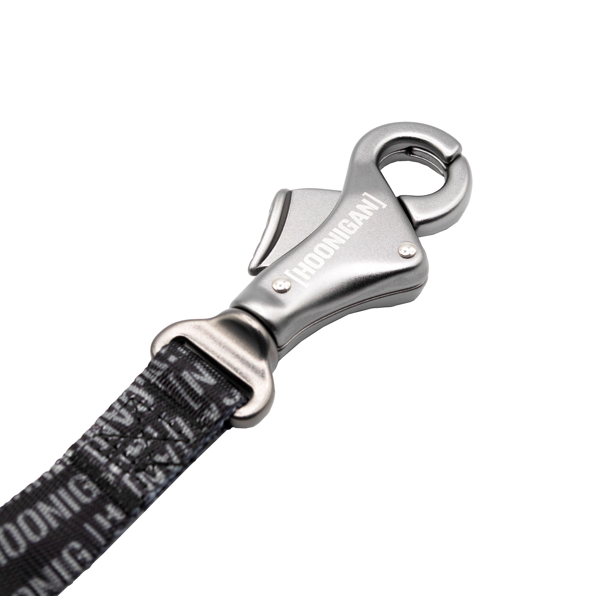 Hoonigan SCATTER CENSOR BAR LOGO dog leash featuring a durable clip and bold branding for automotive enthusiasts.