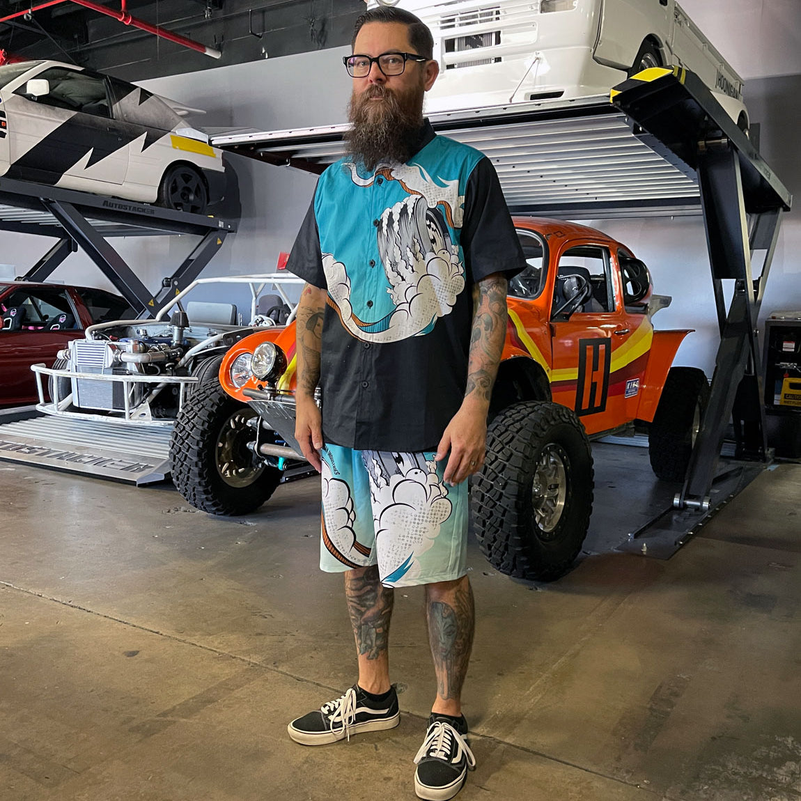 Hoonigan WAVE OF MUTILATION black woven short sleeve button-up shirt featuring a unique graphic design.