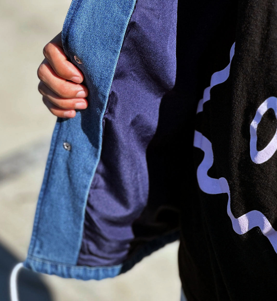 Hoonigan TRAILER lined denim jacket in navy with a relaxed fit and logo details.